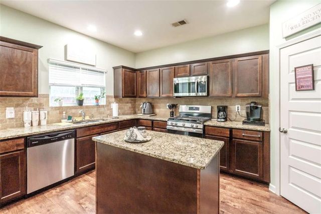 2401 Foxy Drive, Bethlehem, GA 30620