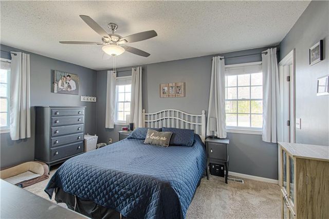 1120 W Wabash Street, Olathe, KS 66061