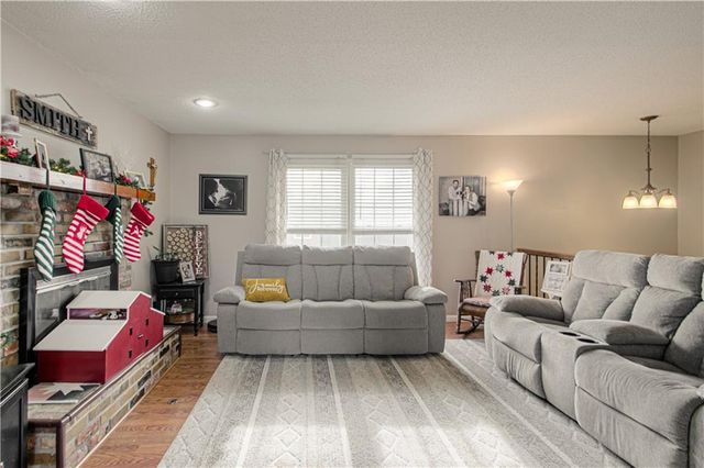 1120 W Wabash Street, Olathe, KS 66061