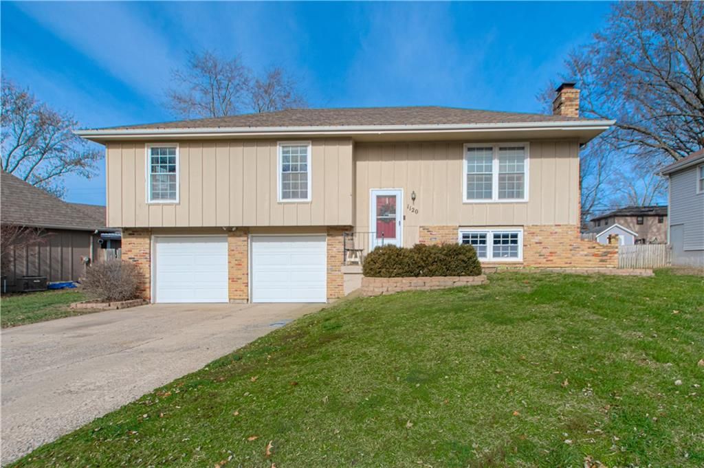 1120 W Wabash Street, Olathe, KS 66061