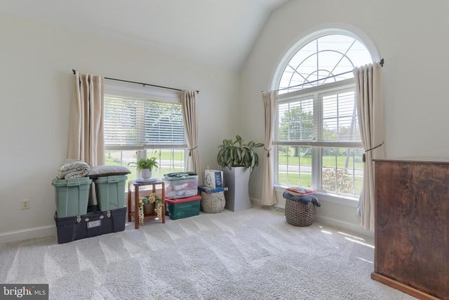 400 CLAYS XING L-0022, Lebanon, PA 17042