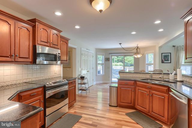 400 CLAYS XING L-0022, Lebanon, PA 17042
