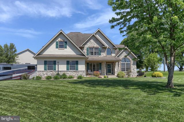 400 CLAYS XING L-0022, Lebanon, PA 17042