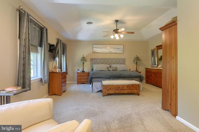 400 CLAYS XING L-0022, Lebanon, PA 17042
