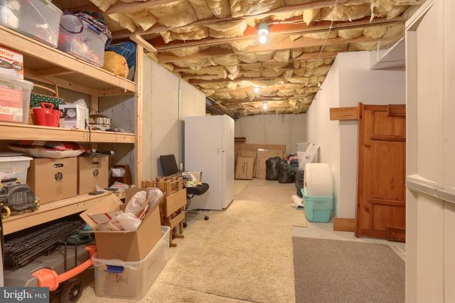400 CLAYS XING L-0022, Lebanon, PA 17042