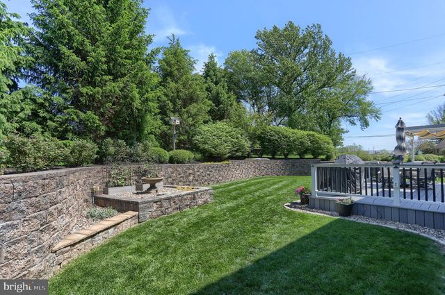 400 CLAYS XING L-0022, Lebanon, PA 17042