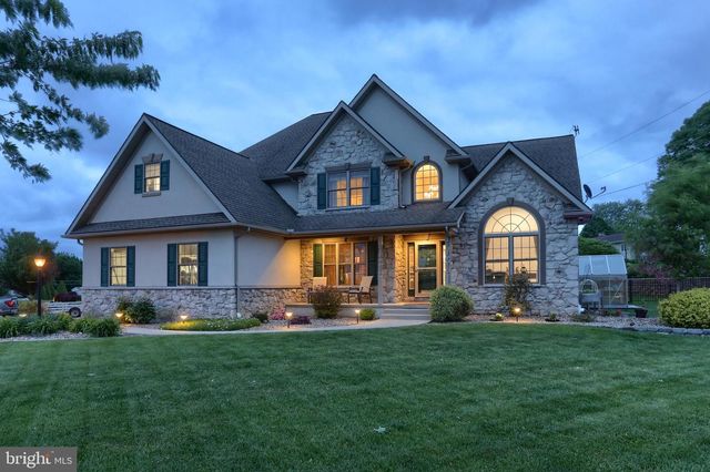 400 CLAYS XING L-0022, Lebanon, PA 17042