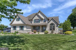 400 CLAYS XING L-0022, Lebanon, PA 17042