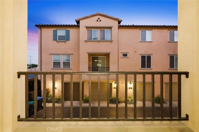 15310 Jasmine 101, Gardena, CA 90249