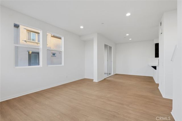 15310 Jasmine 101, Gardena, CA 90249