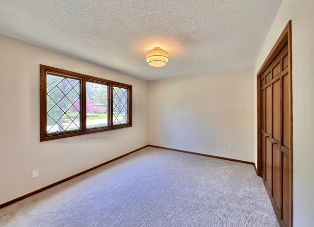15106 E Vermillion Circle NE, Andover, MN 55304