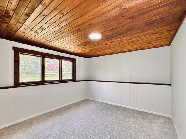 15106 E Vermillion Circle NE, Andover, MN 55304