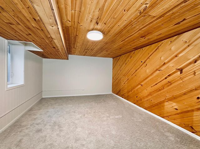 15106 E Vermillion Circle NE, Andover, MN 55304