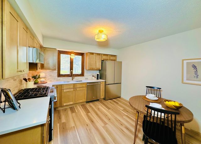 15106 E Vermillion Circle NE, Andover, MN 55304