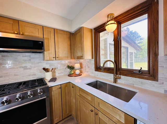 15106 E Vermillion Circle NE, Andover, MN 55304