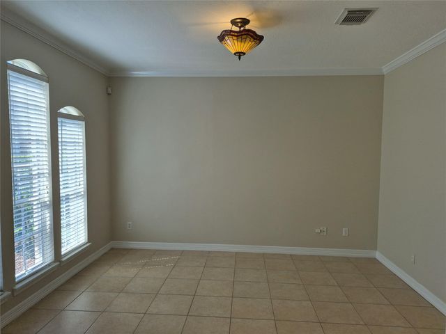 2330 Lord Nelson Drive, Seabrook, TX 77586