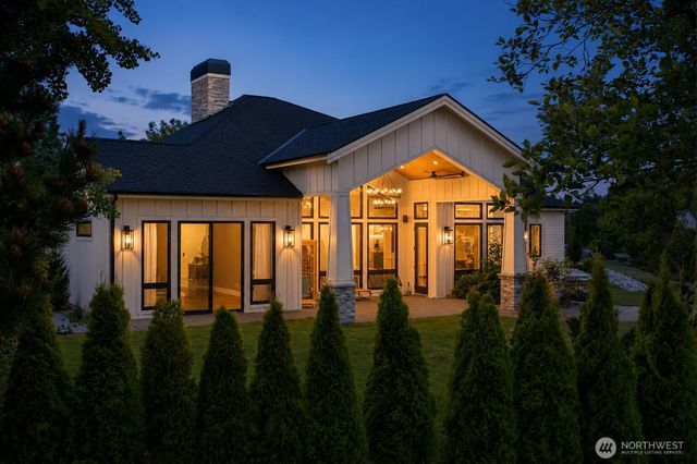 8636 Ashbury Court, Blaine, WA 98230