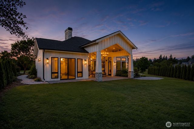 8636 Ashbury Court, Blaine, WA 98230