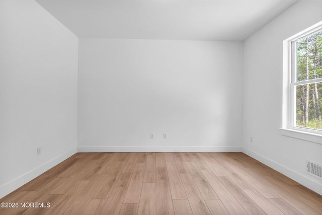 391 Southern Boulevard, Bayville, NJ 08721