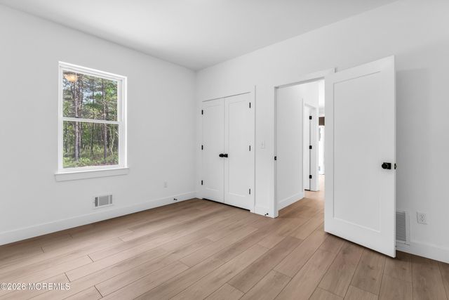 391 Southern Boulevard, Bayville, NJ 08721