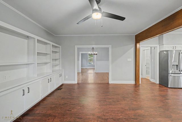 420 Forest Avenue, Shreveport, LA 71104