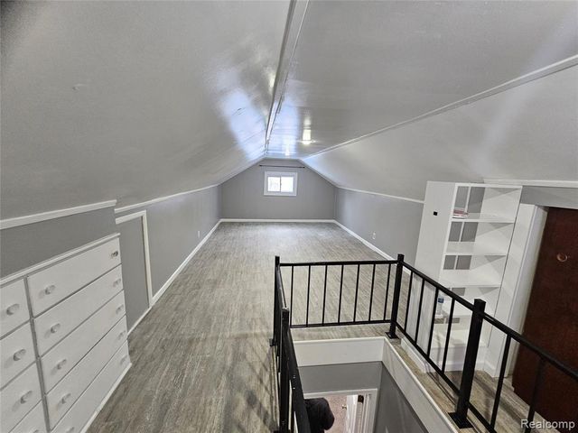 27519 Gilbert Drive, Warren, MI 48093