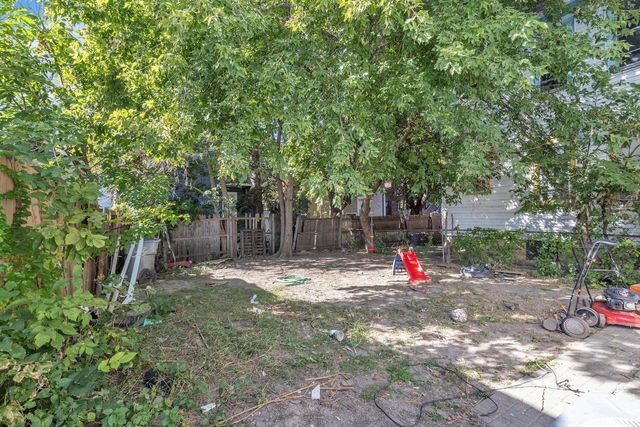1961 S Congo AVENUE, Milwaukee, WI 53204