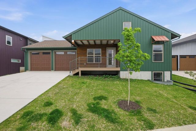118 Boneset Avenue, Poynette, WI 53955