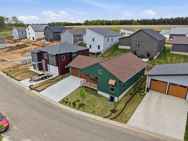 118 Boneset Avenue, Poynette, WI 53955