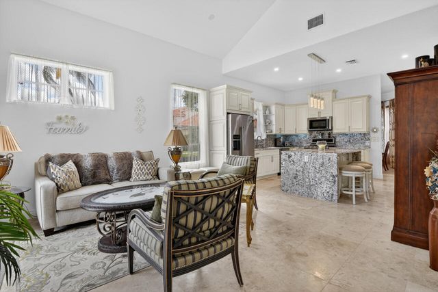 32 Monterey Pointe Drive, Palm Beach Gardens, FL 33418