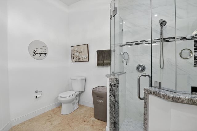 32 Monterey Pointe Drive, Palm Beach Gardens, FL 33418