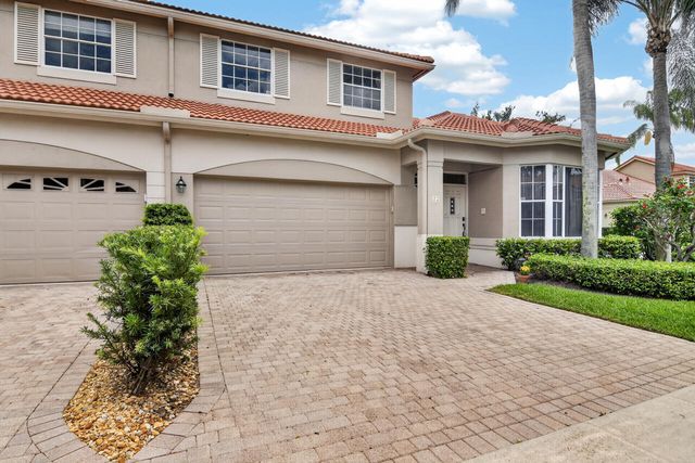 32 Monterey Pointe Drive, Palm Beach Gardens, FL 33418