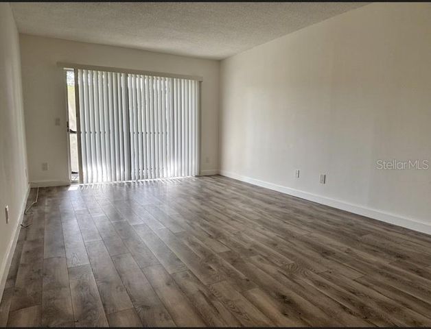9700 STARKEY ROAD 322, Seminole, FL 33777