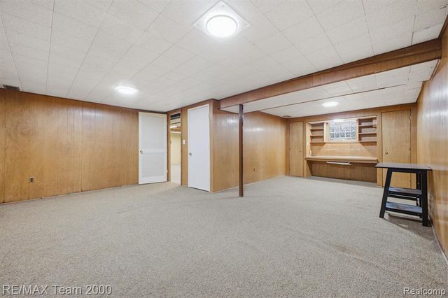 8512 Norborne Avenue, Dearborn Heights, MI 48127