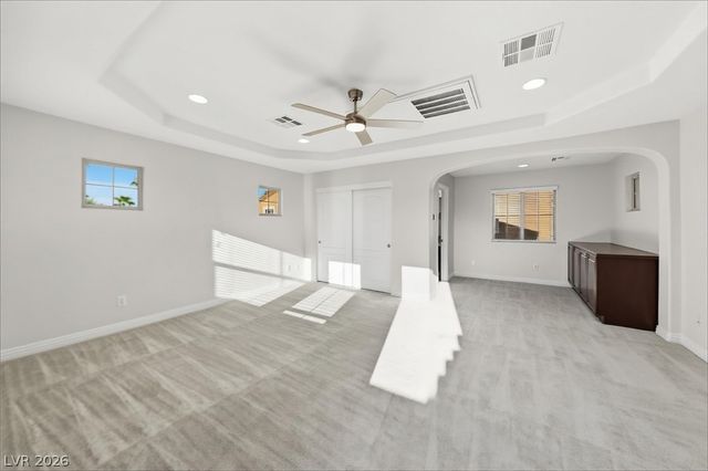 7763 Roaring Springs Circle, Las Vegas, NV 89113