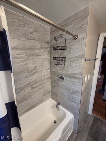 1275 S Green Road, South Euclid, OH 44121