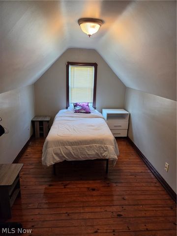 1275 S Green Road, South Euclid, OH 44121