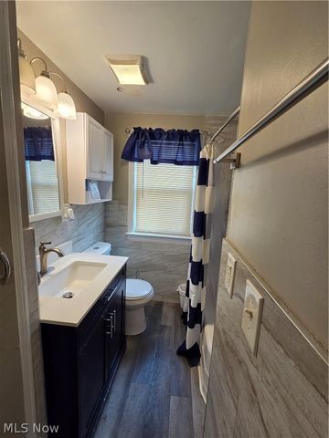 1275 S Green Road, South Euclid, OH 44121