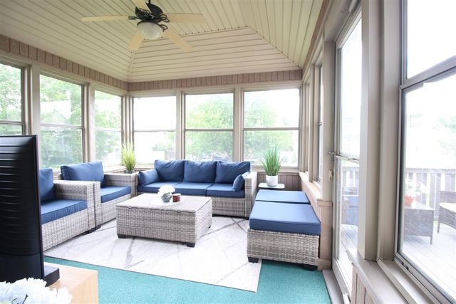 4570 Country Hill Drive, Kentwood, MI 49512