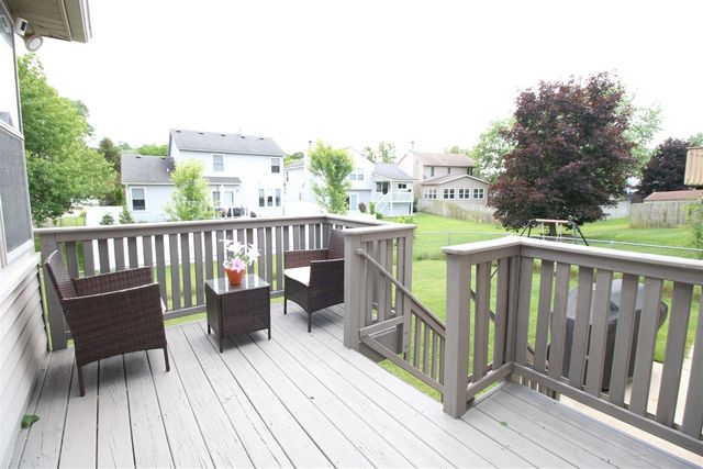 4570 Country Hill Drive, Kentwood, MI 49512