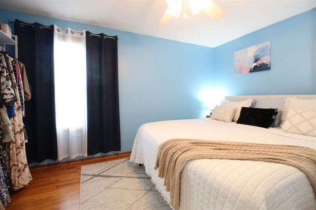 4570 Country Hill Drive, Kentwood, MI 49512