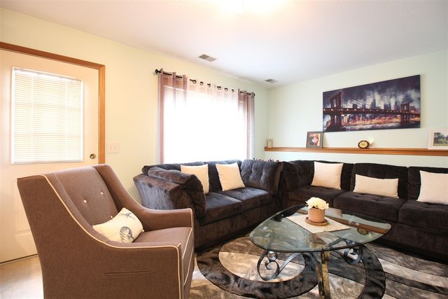 4570 Country Hill Drive, Kentwood, MI 49512