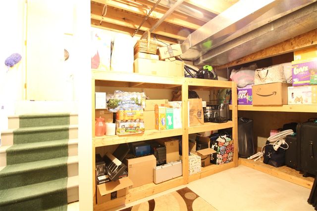4570 Country Hill Drive, Kentwood, MI 49512