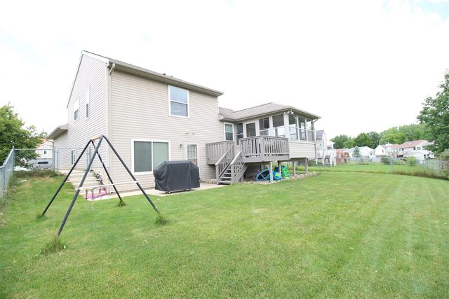 4570 Country Hill Drive, Kentwood, MI 49512