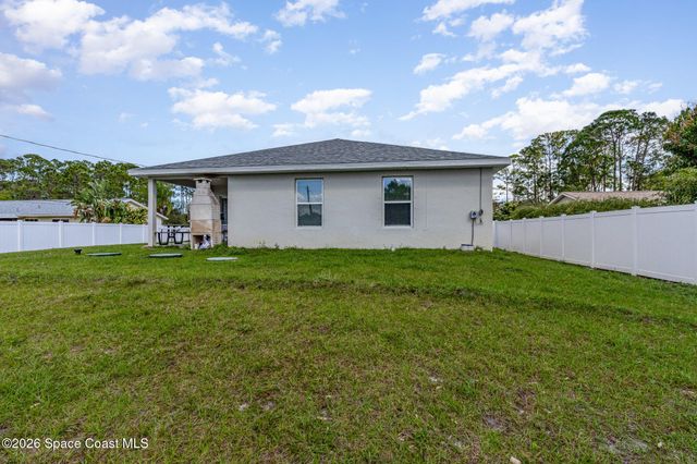 866 Carnival Road Se Road SE, Palm Bay, FL 32909