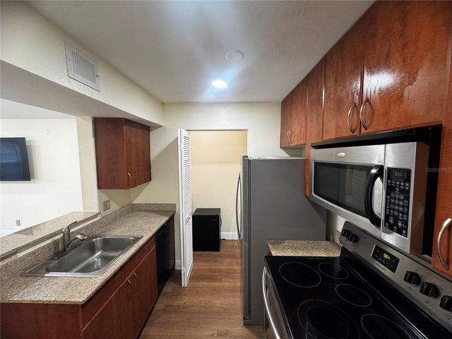 11550 WESTWOOD BOULEVARD 1226, Orlando, FL 32821