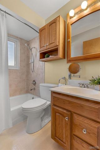 4373 Schmittwoods Court, Unincorporated, MO 63123