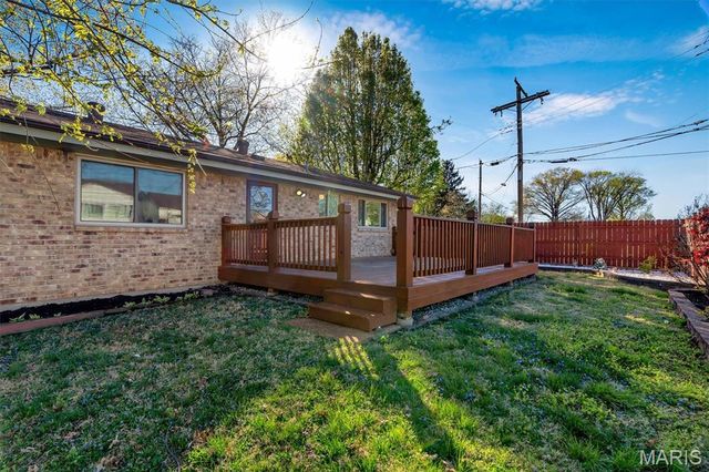 4373 Schmittwoods Court, Unincorporated, MO 63123