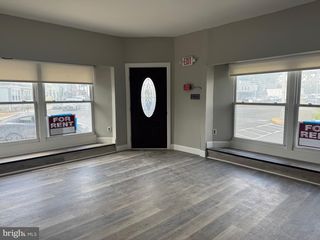 242 N BROADWAY #A, Gloucester City, NJ 08030