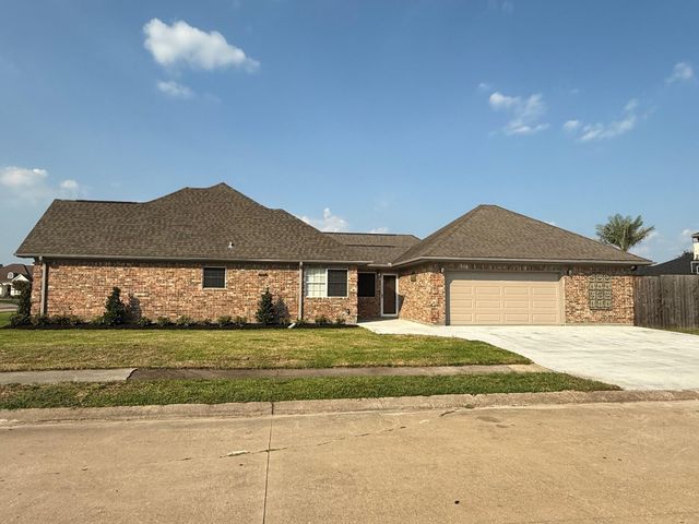 3157 Lancaster Lane, Port Neches, TX 77651